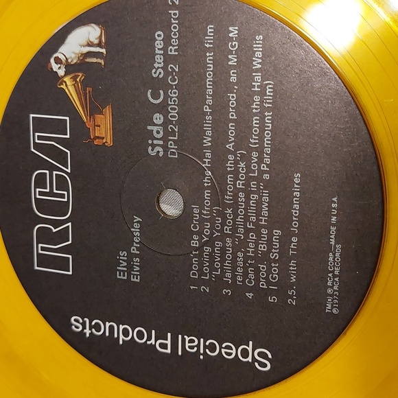 Elvis Limited Edition Commemorative Album - Picture 7 of 10